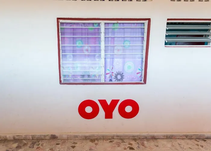 Hotel Oyo Rubi 2*